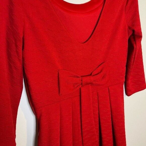 Alya Red 3/4 Sleeve Pleated Dress Size Medium - Picture 4 of 7